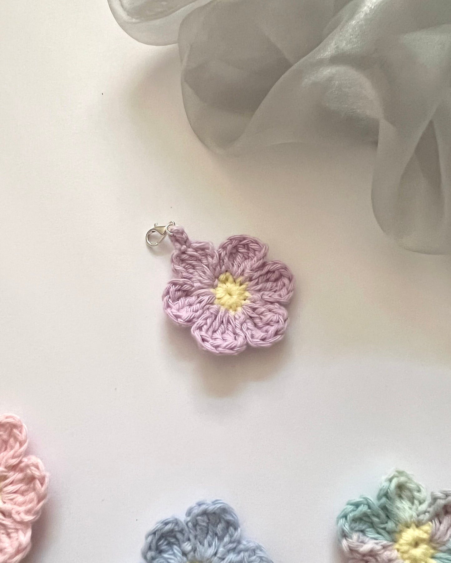 Crochet Flower Zipper Pull Charm